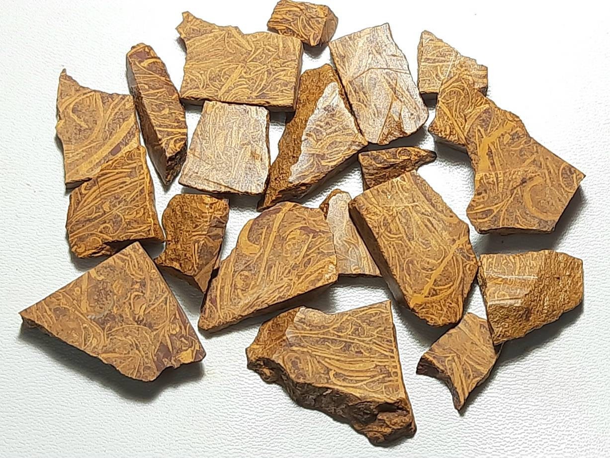 Natural Mariam Jasper Rough Gemstone Slices: Raw Specimens