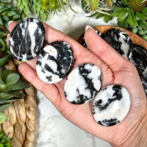 Zebra Jasper Calming Stone | 38mm | - No. 385 (white Black Pocket Worry Crystal, Root Chakra)
