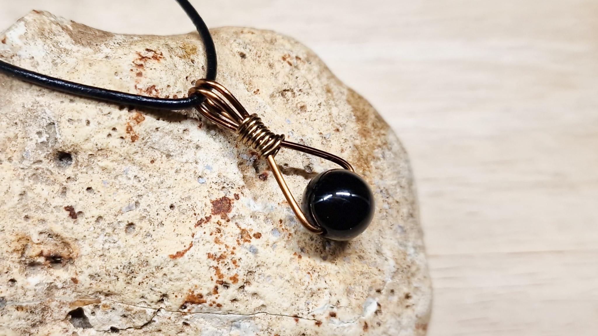 Mens Rare Black Jet Pendant. Unisex Crystal Reiki Jewelry Uk. Antique Bronze Wire Wrap Triangle Necklace. Empowered Crystals