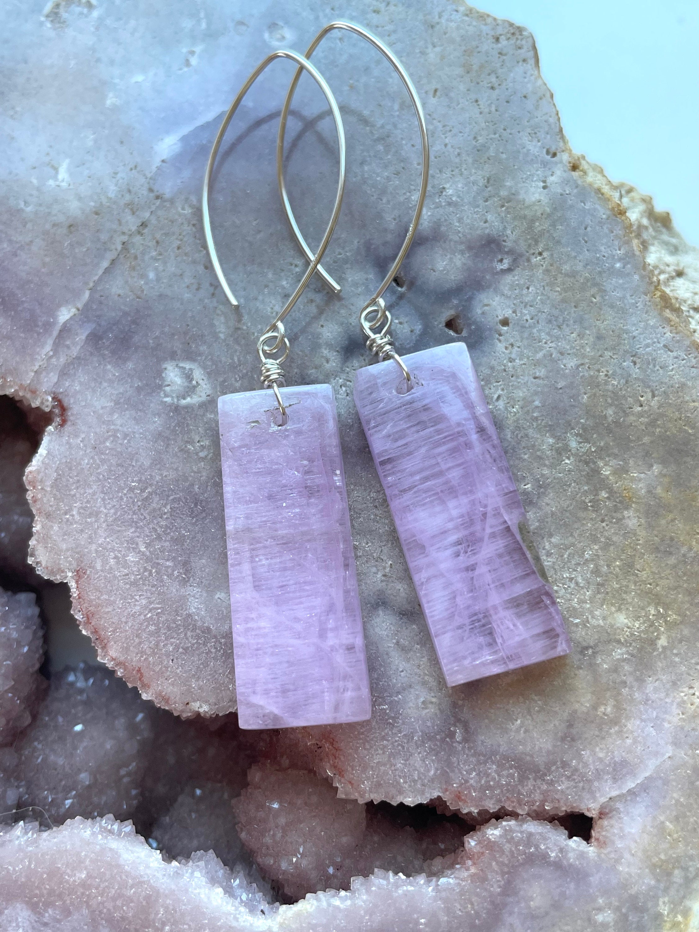 Kunzite Sterling Silver Dangle Earrings: Boho Bridal Jewelry Kunzite Sterling Silver Dangle Earrings: Boho Bridal Jewelry