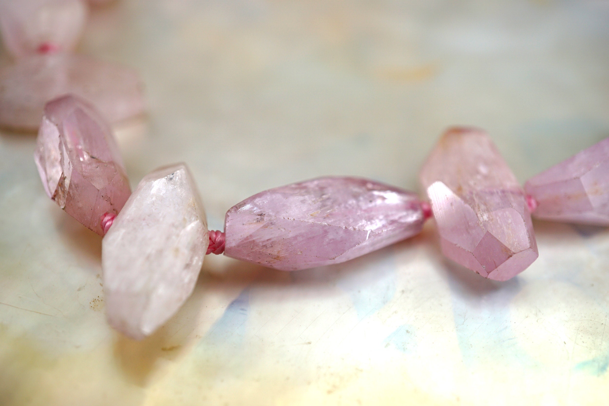 Kunzite 7-19mm Faceted Beads (etb00468a)  クンツァイト/healing Stone/healing Crystal