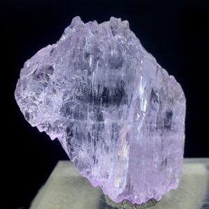 Mountain Shape Pink Kunzite Crystal: Raw Healing Stone From Afghanistan (37 Gram) Mountain Shape Pink Kunzite Crystal: Raw Healing Stone From Afghanistan (37 Gram)