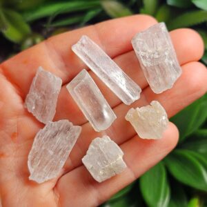 Spodumene Crystal - Triphane Crystal - Raw Spodumene - Spodumene Gemstone - Kunzite - Hiddenite - Spodumene Specimen - Triphane Gemstone Spodumene Crystal - Triphane Crystal - Raw Spodumene - Spodumene Gemstone - Kunzite - Hiddenite - Spodumene Specimen - Triphane Gemstone