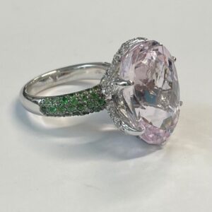 18K white gold large oval kunzite ring with diamonds and tsavorite