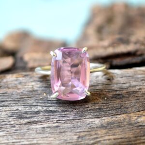 Cushion Pink Kunzite Quartz Ring: 925 Sterling Silver Prong Setting