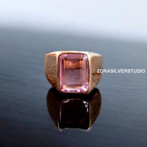 Kunzite Signet Ring, 22k Gold Vermeil over Sterling Silver, Pink Kunzite Gemstone Ring, Unisex Statement Jewelry, Natural Lilac Stone Signet