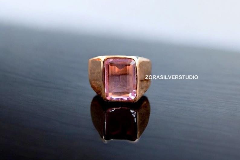 Kunzite Signet Ring, 22k Gold Vermeil Over Sterling Silver, Pink Kunzite Gemstone Ring, Unisex Statement Jewelry, Natural Lilac Stone Signet