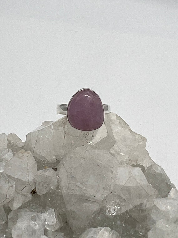 Kunzite Ring, Size 6 1/2 Kunzite Ring, Size 6 1/2
