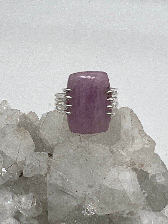Kunzite Ring, Size 9 1/2 Kunzite Ring, Size 9 1/2