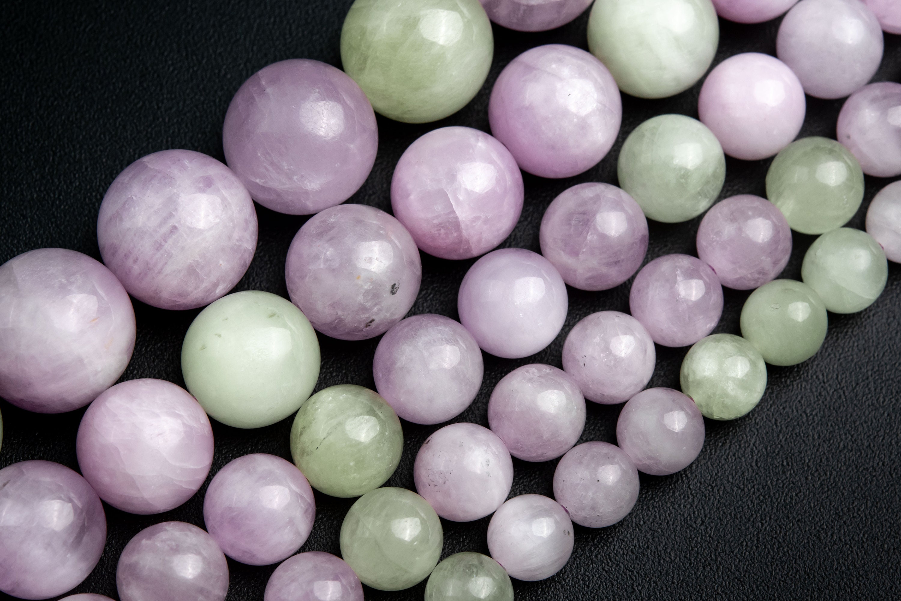 Green & Purple Kunzite Beads Genuine Natural Grade Aa Gemstone Round Loose Beads 6mm 8mm 10mm 12mm Bulk Lot Options Green & Purple Kunzite Beads Genuine Natural Grade Aa Gemstone Round Loose Beads 6mm 8mm 10mm 12mm Bulk Lot Options