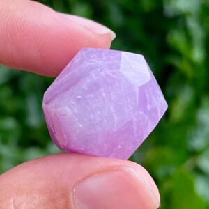 Faceted Kunzite Crystal: Small Pink Purple Geo Sphere (23mm) 16.2G Faceted Kunzite Crystal: Small Pink Purple Geo Sphere (23mm) 16.2G