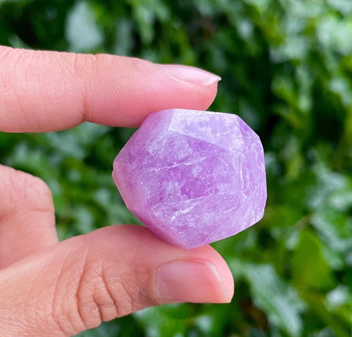 Faceted Kunzite Crystal Sphere: Pink Purple Gemstone (31.6g) Faceted Kunzite Crystal Sphere: Pink Purple Gemstone (31.6g)