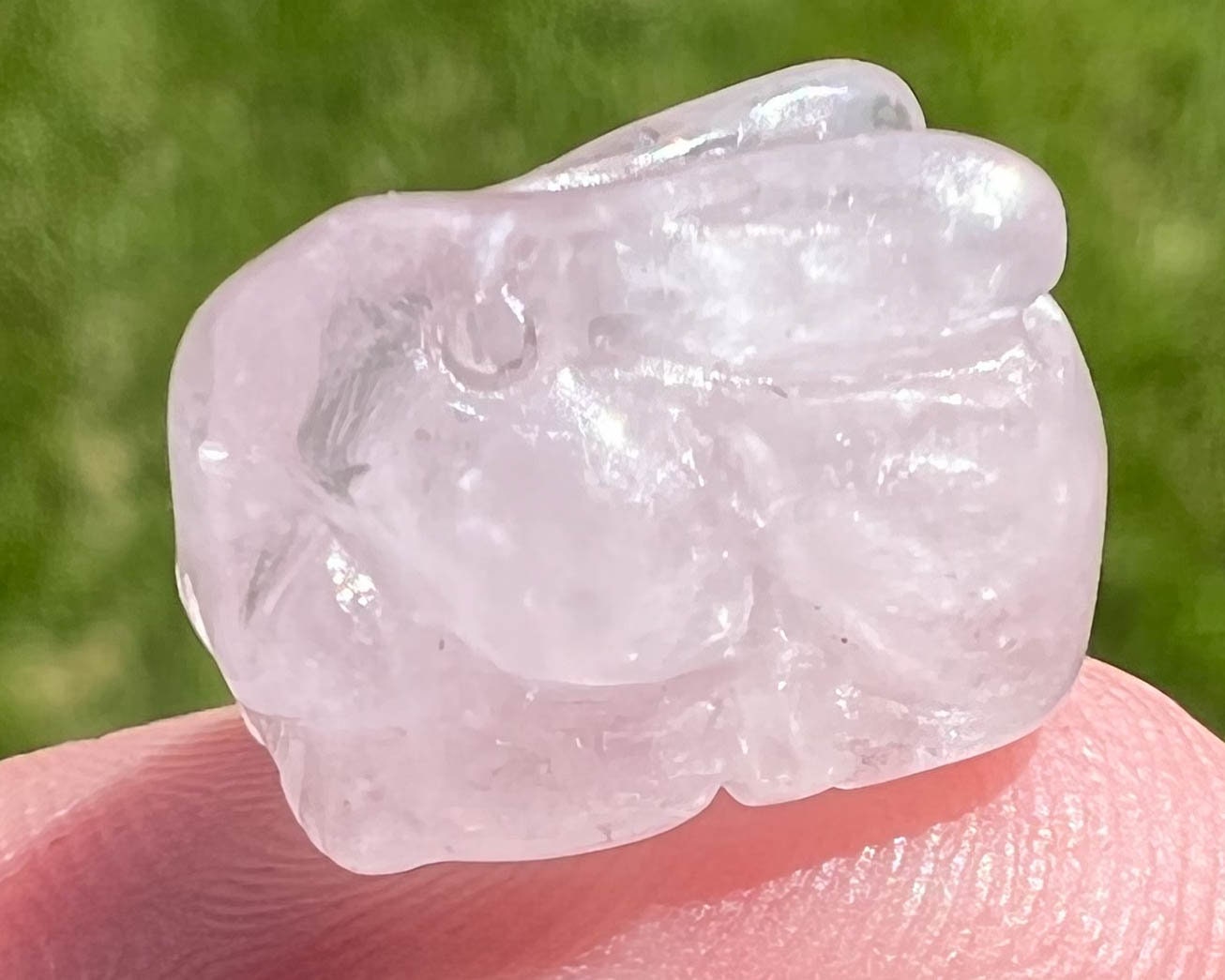 One Tiny Kunzite Bunny Carving, Crystal Carving, Rabbit Figurine, Small Gemstone Figure, Pink Crystal Gift, Kunzite Carving, Rabbit Carving