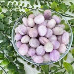 Kunzite tumble stone - tumbled kunzite - natural kunzite tumbled - 10g-14g kunzite pebble - violet kunzite crystal tumble - pink kunzite