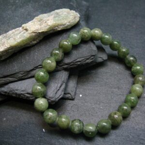 Green Kyanite Genuine Bracelet ~ 7 Inches ~ 8mm Round Beads