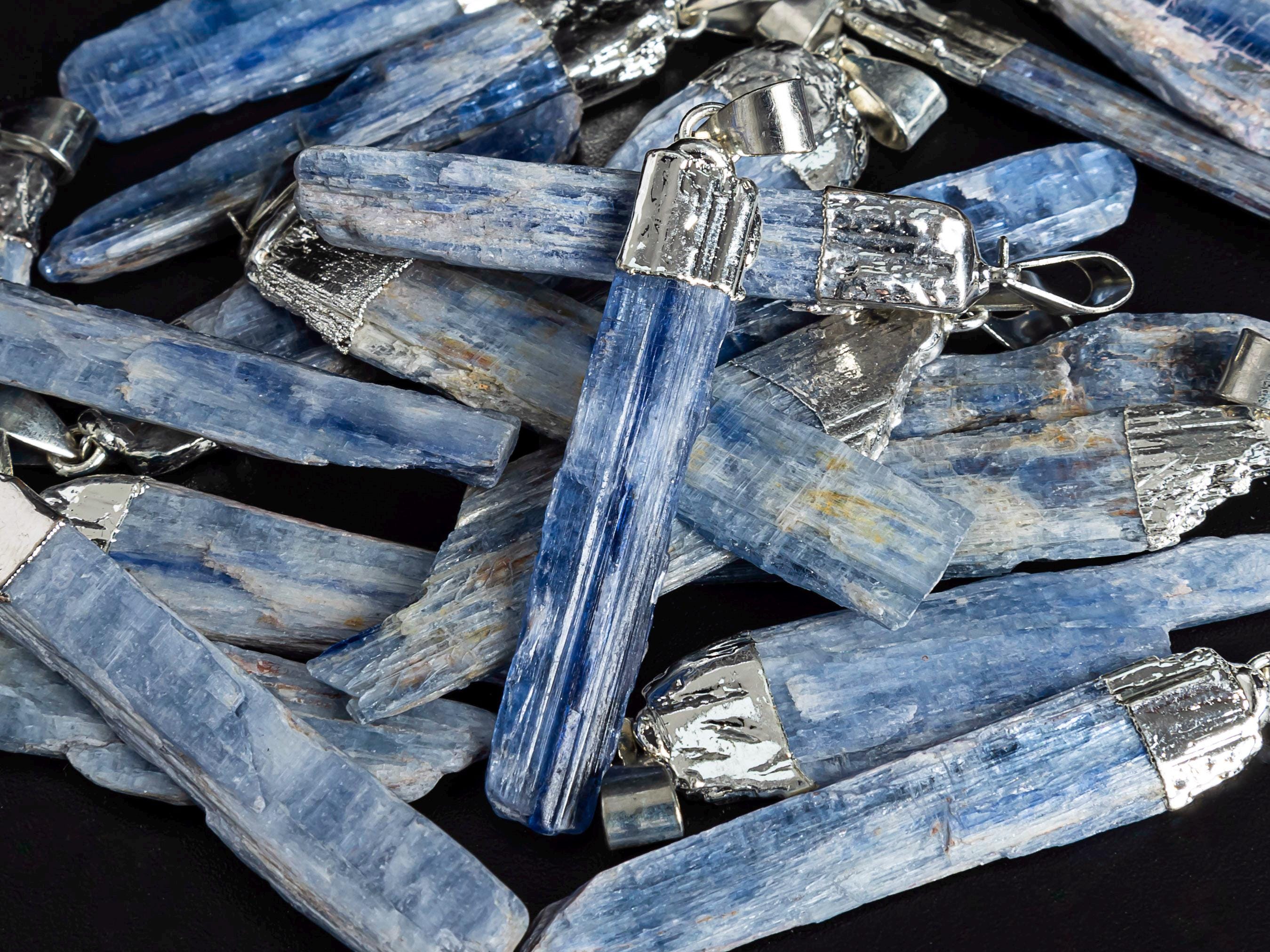 Genuine Natural Blue Kyanite Rough Stone Pendant-flake Shape Kyanite With Sliver Electroplated Top Drilled Pendant/earring