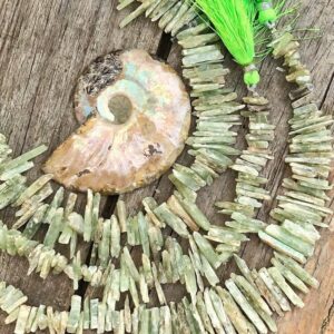Natural Green Kyanite Shards Points Rough Beads 7-20mm mm  Rustic  Gemstone Irregular Cut Beads Freeform Kyanite Gemstone Beads   strand