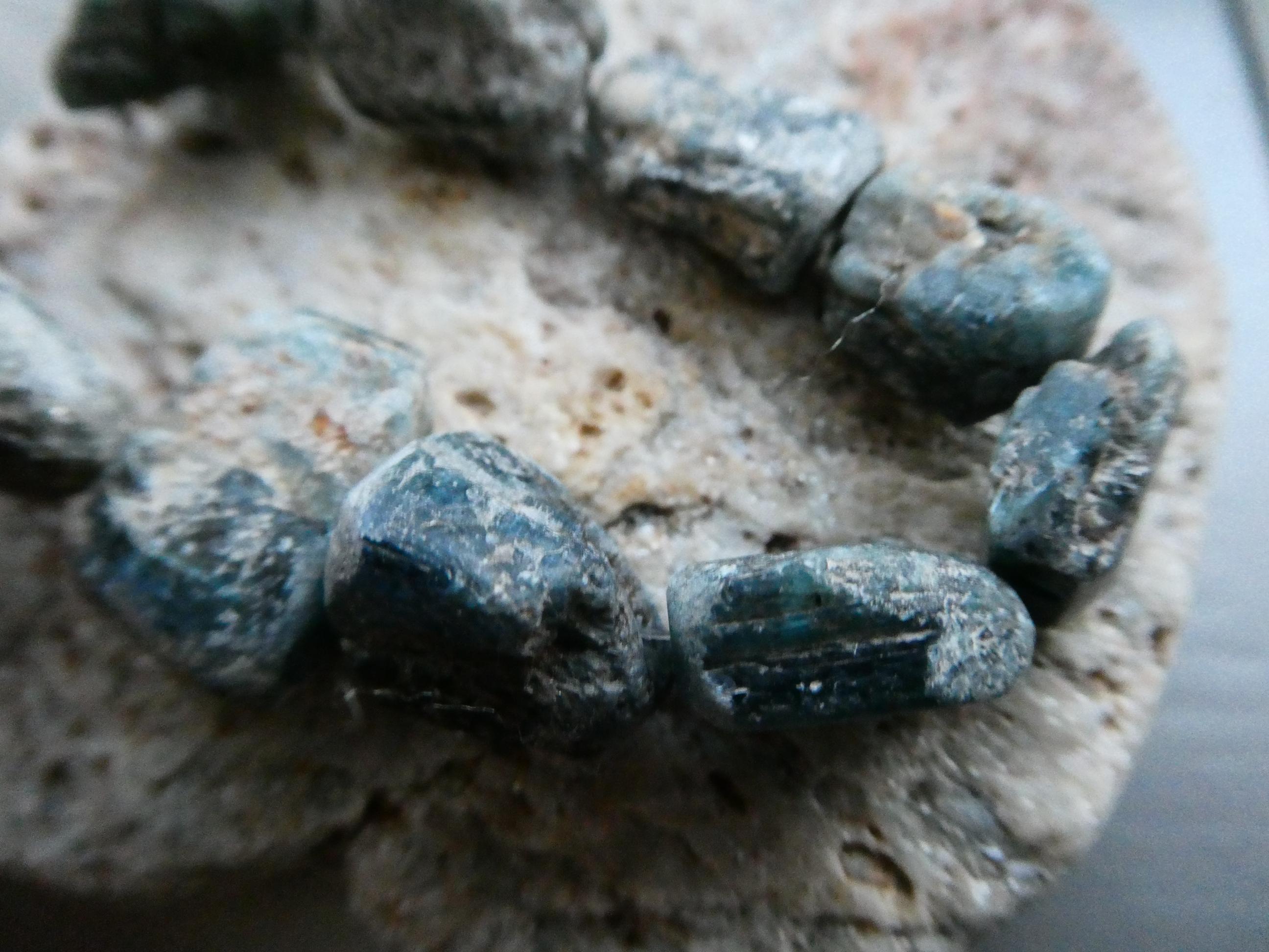 Raw Kyanite Crystals 11-18mm Beads-9 Pcs Rustic Blue Gemstone- Jewelry Making-natural Craft Beads