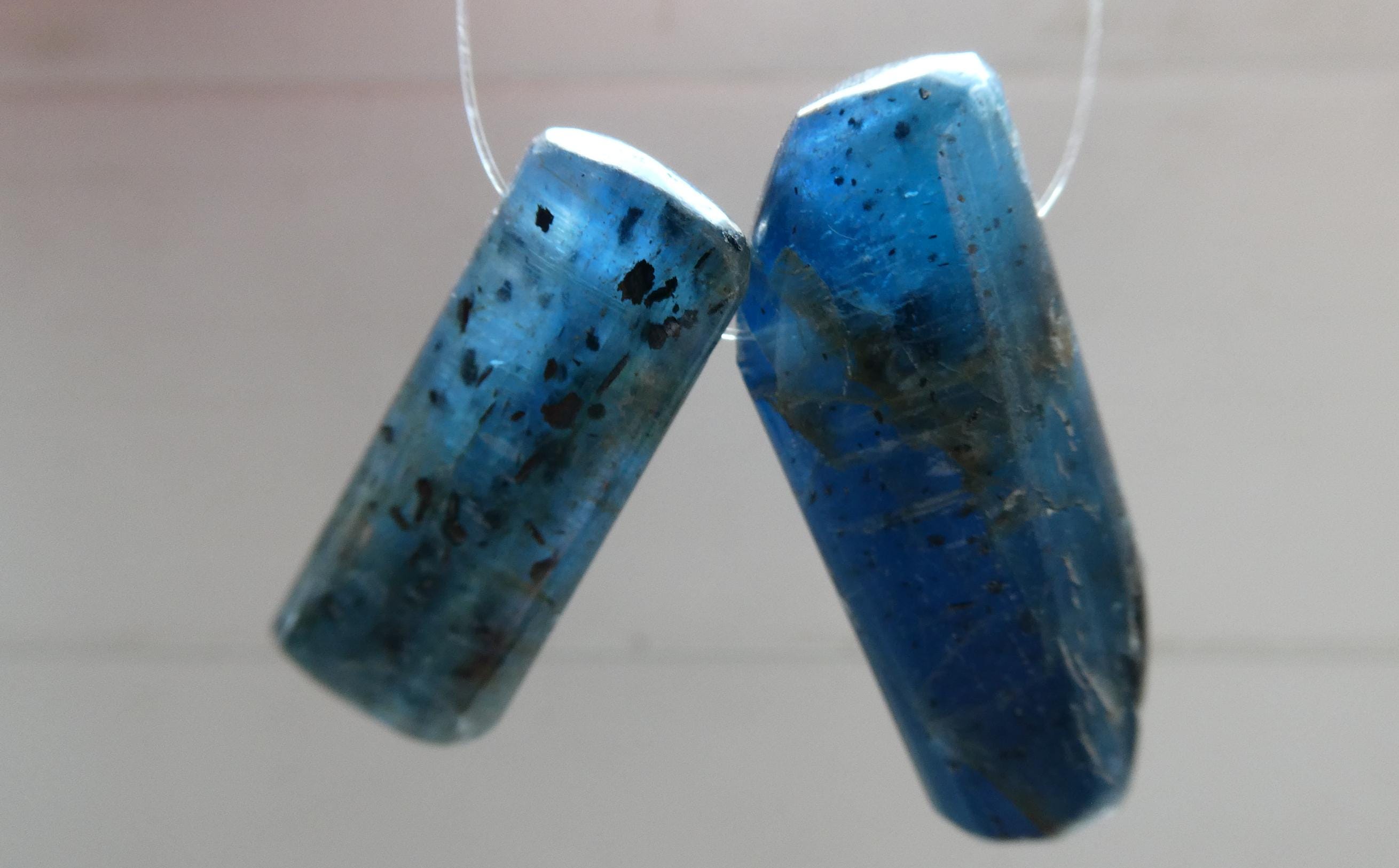 Blue Moss Kyanite Chunky 24-29mm Beads -2 Pcs Tumbled Focal- Craft Beads-pendant Jewelry Making