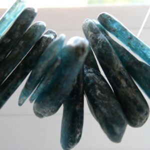 Raw Blue Kyanite Sticks Middle Drill Beads-17-29mm-12 Pcs -jewelry Making-craft Natural Beads