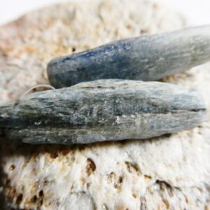 Raw Denim Kyanite Stick 36-40mm Set Beads- 2 Natural Blue Point-rustic Jewelry Making-craft Beads