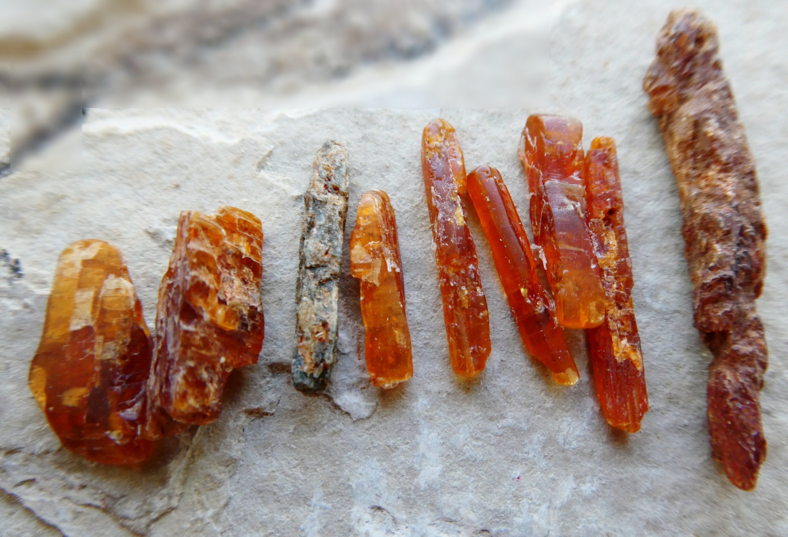 Raw Orange Kyanite Sticks 6-36mm Undrilled -6g Natural Crystals-wire Wrapping Jewelry Making -craft Beads