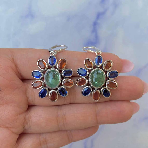 Kyanite / Green Kyanite Leverback Earring / 925 Sterling Silver Earring / Healing Gemstone / Gifts For Her / Dainty Earring Kyn-cce-22-g.