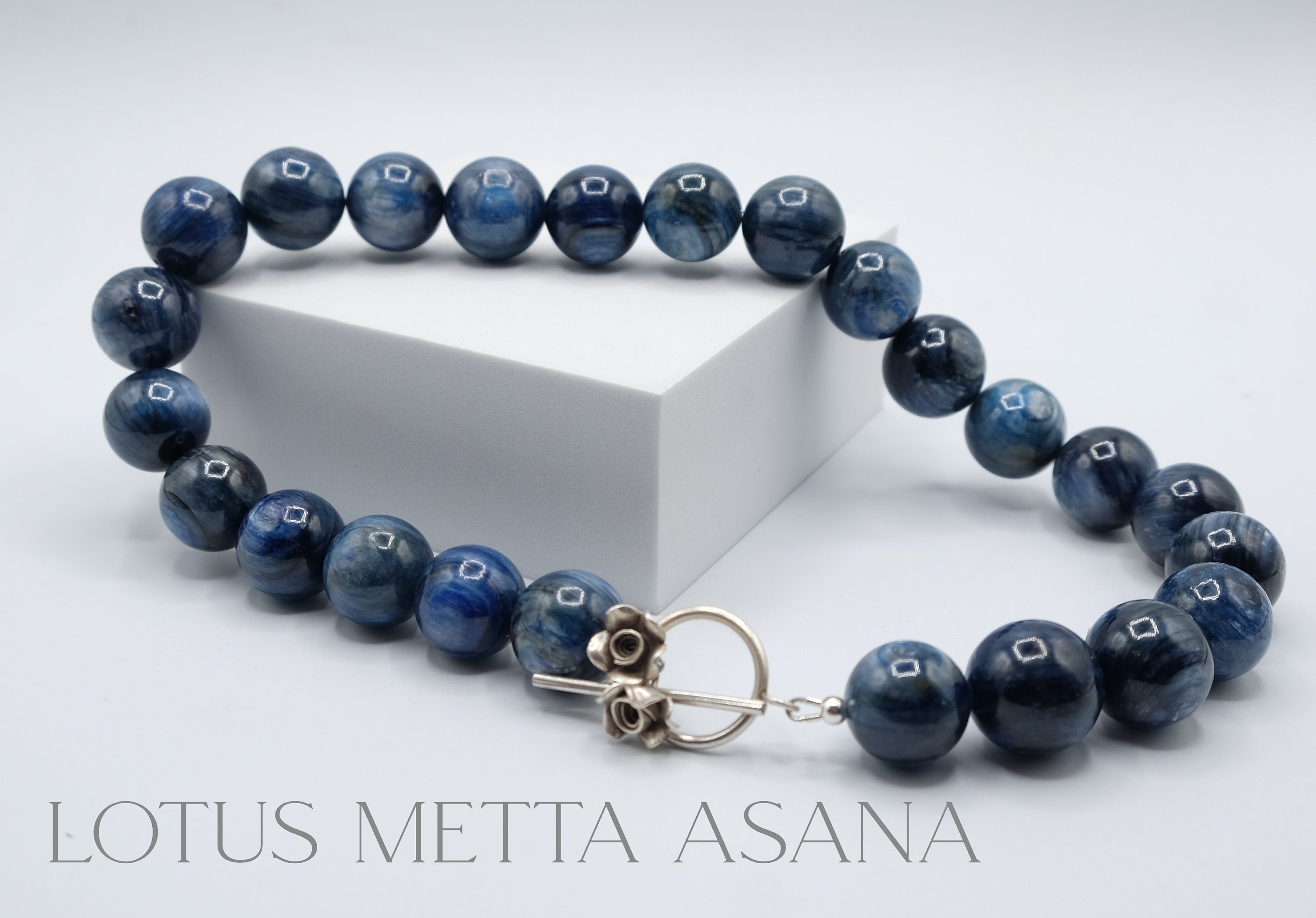 18mm Blue Kyanite Necklace 19'' Sterling Silver Filled Flower Toggle Clasp