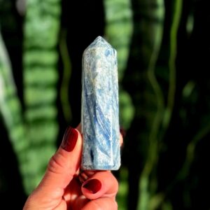 Blue Kyanite Crystal Tower - for enhanced meditation & total chakra alignment - healing crystal