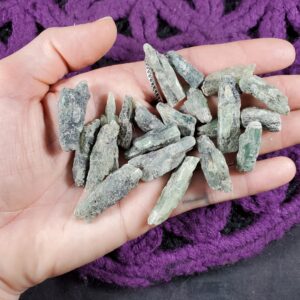 50g Raw Natural Green Kyanite Blades Crystal Stones Crystals Rough gridding wrappable grid Tanzania bulk wholesale parcel