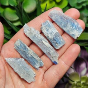 Blue Kyanite Crystal - Kyanite Crystal - Blue Kyanite - Kyanite Blade - Kyanite Gemstone - Natural Kyanite - Kyanite Raw - Kyanite Stone