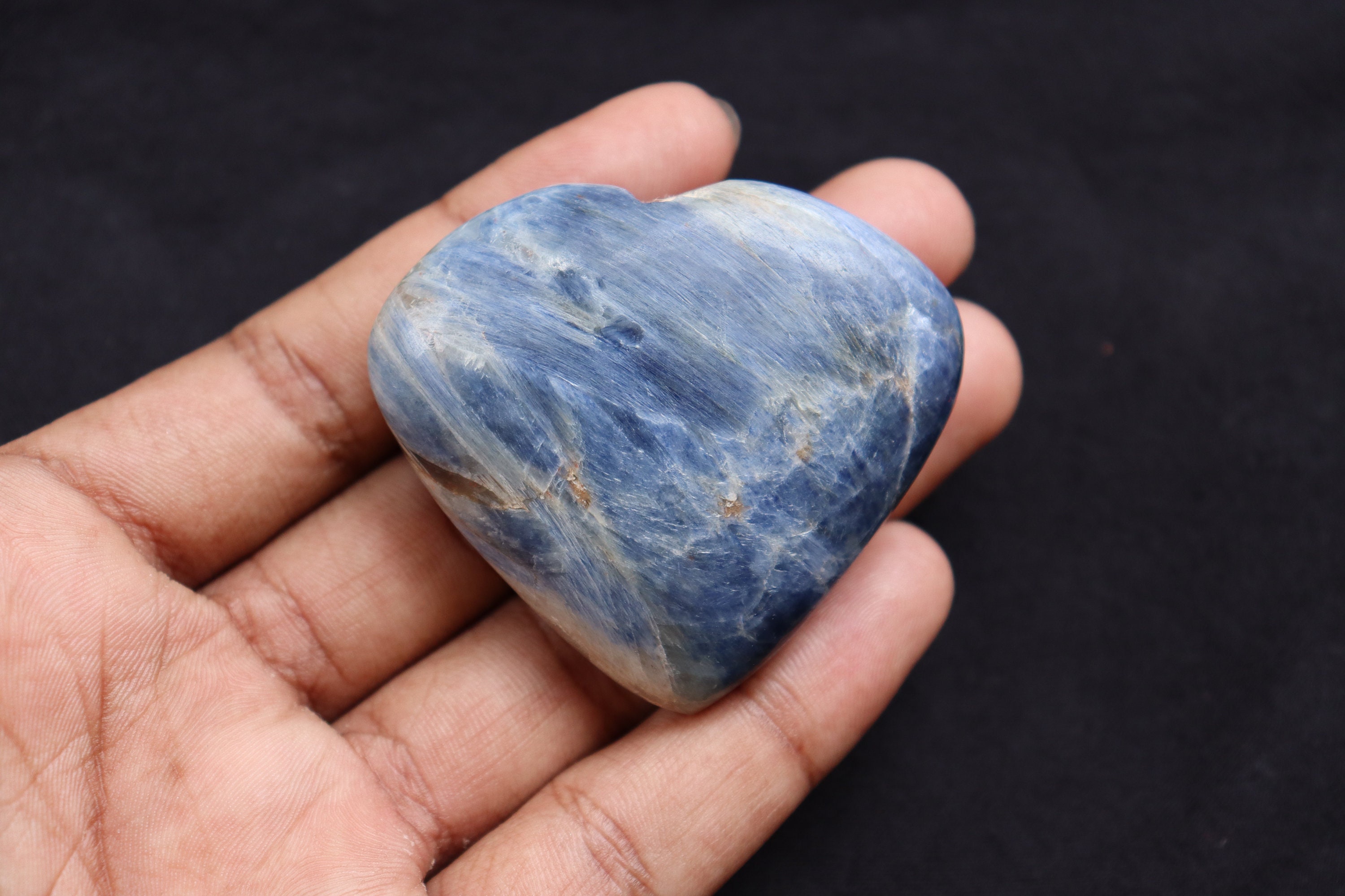 Blue Kyanite Crystal Confidence Stone, Hear Stone Kyanite Healing Crystal Blue Natural Crystal, Rough Kyanite, Rough Crystal, Kyanite Chakra Blue Kyanite Crystal Confidence Stone, Hear Stone Kyanite Healing Crystal Blue Natural Crystal, Rough Kyanite, Rough Crystal, Kyanite Chakra