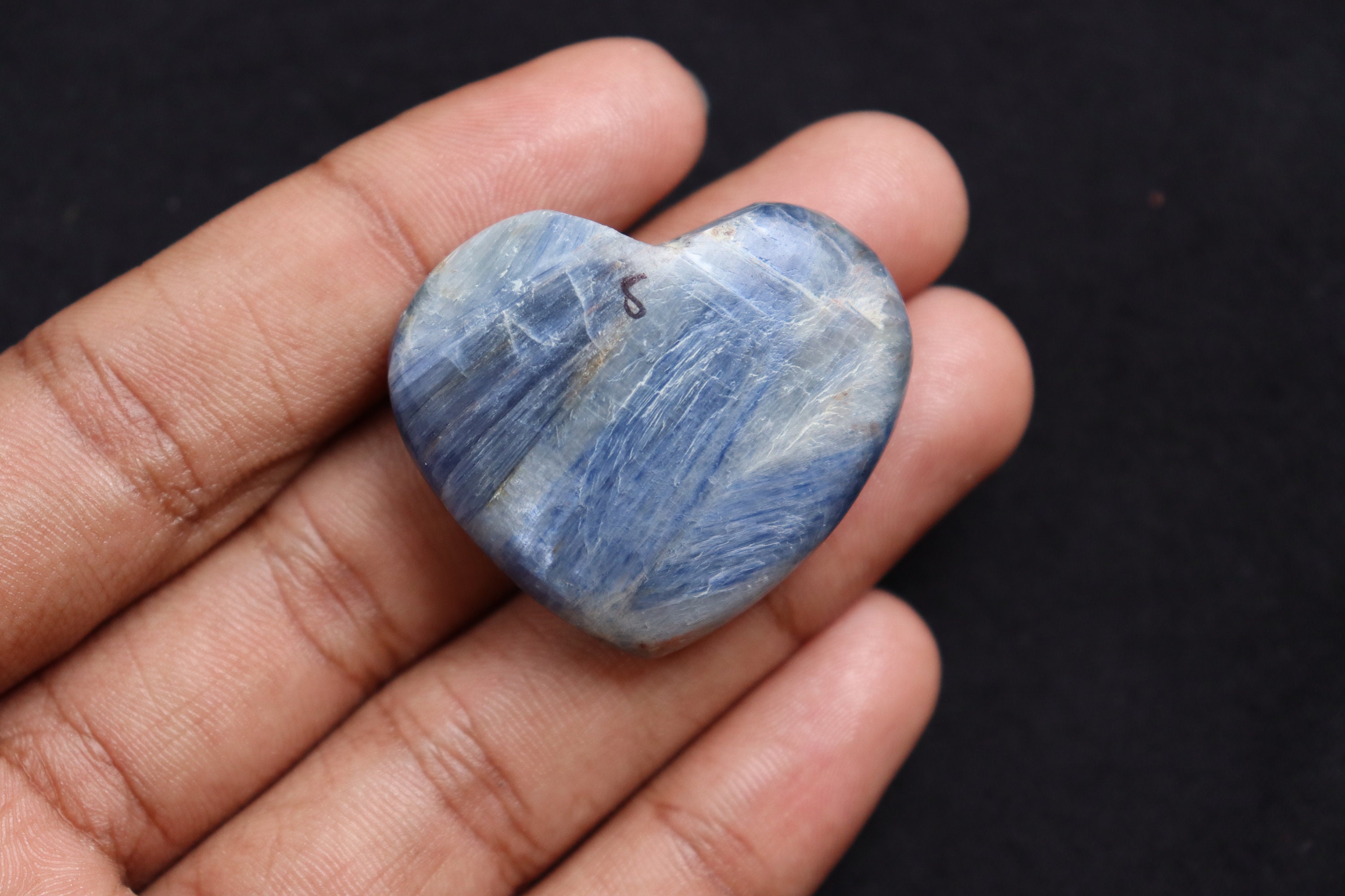 Blue Kyanite Crystal Confidence Stone, Heartstone Kyanite Healing Crystal Blue Natural Crystal, Rough Kyanite, Rough Crystal, Kyanite Chakra
