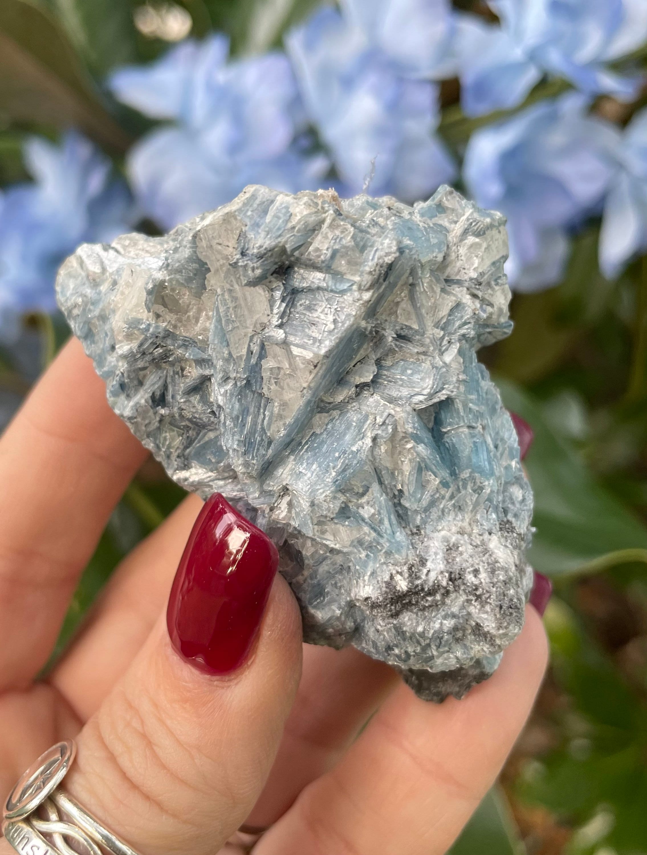 Blue Kyanite, Kyanite Rough