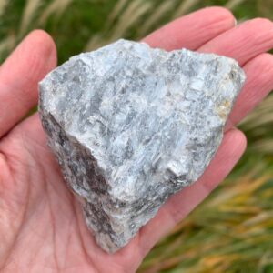 KYANITE Crystal - Raw Mineral Specimen - Rough Stone - Natural Stone - Healing Crystal -  Meditation Stone - Collectable - 218g
