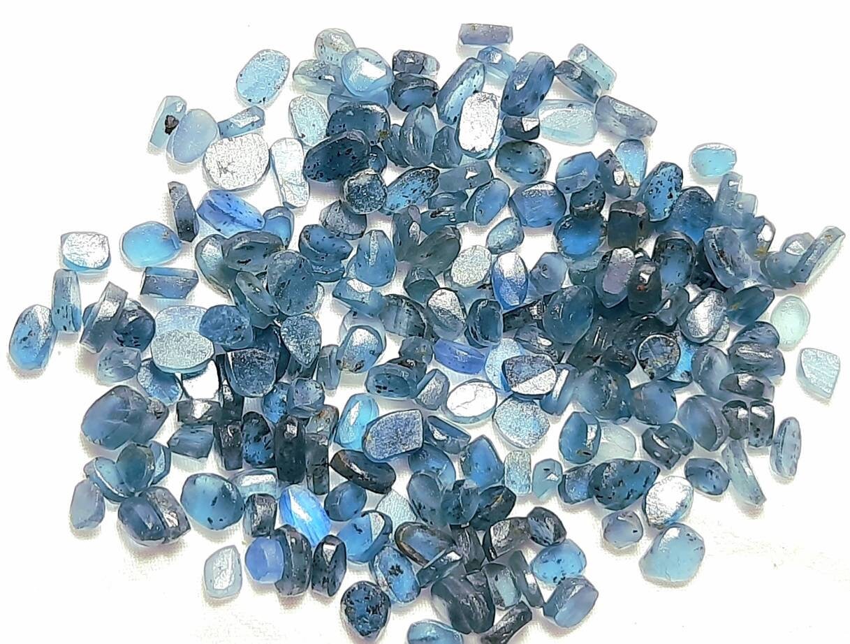 Natural Teal Blue Kyanite Rough Gemstone Specimens,slices,slabs,rock,chunk