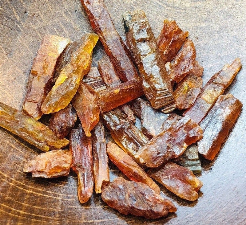 Raw Orange Kyanite Crystal Blades: African Mini Stone Lot Of 20 Grams