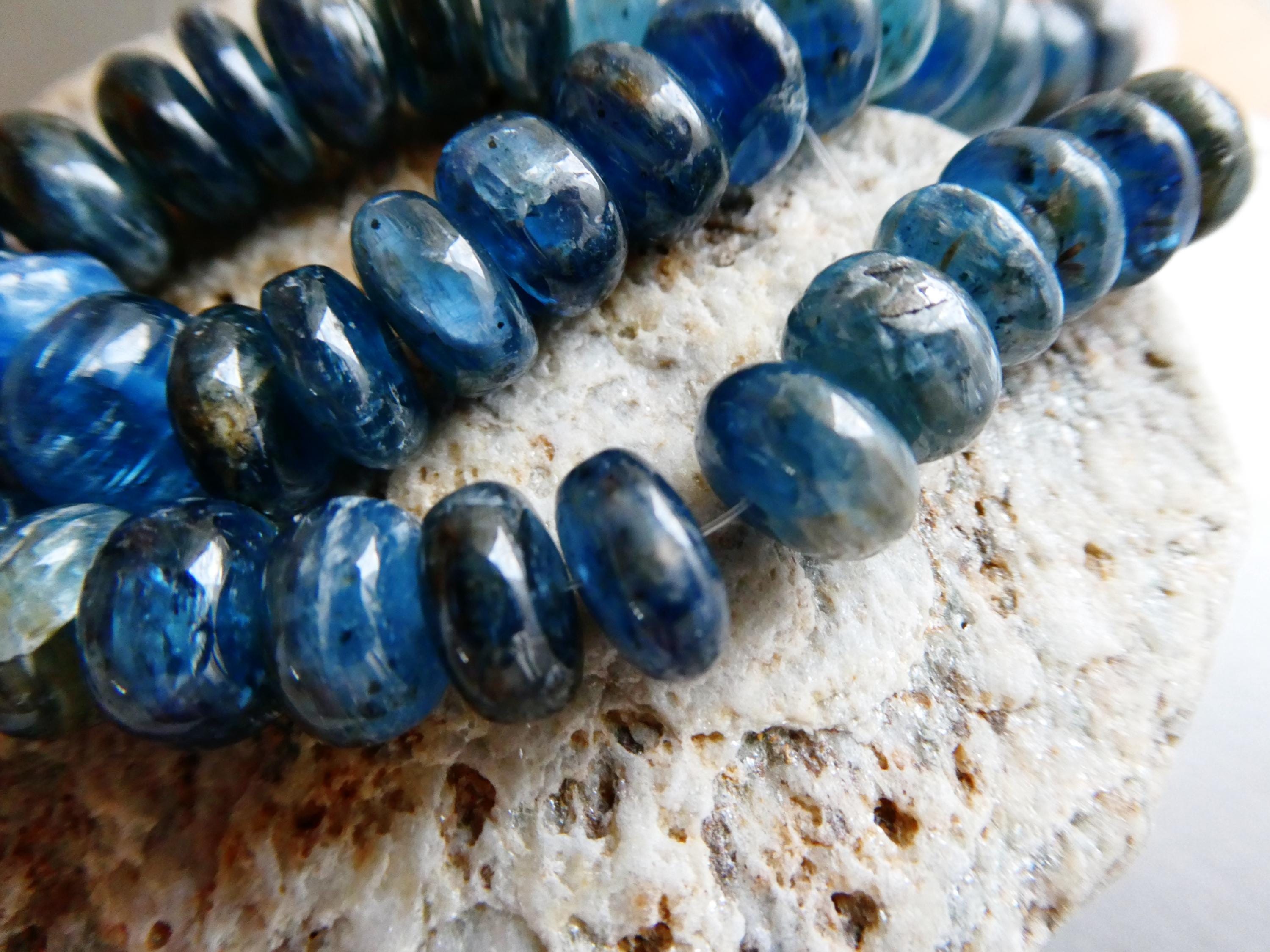 Blue Kyanite Rondelle 9-10mm Beads- 4in Strand Gemstone -jewelry Making-craft Natural Beads
