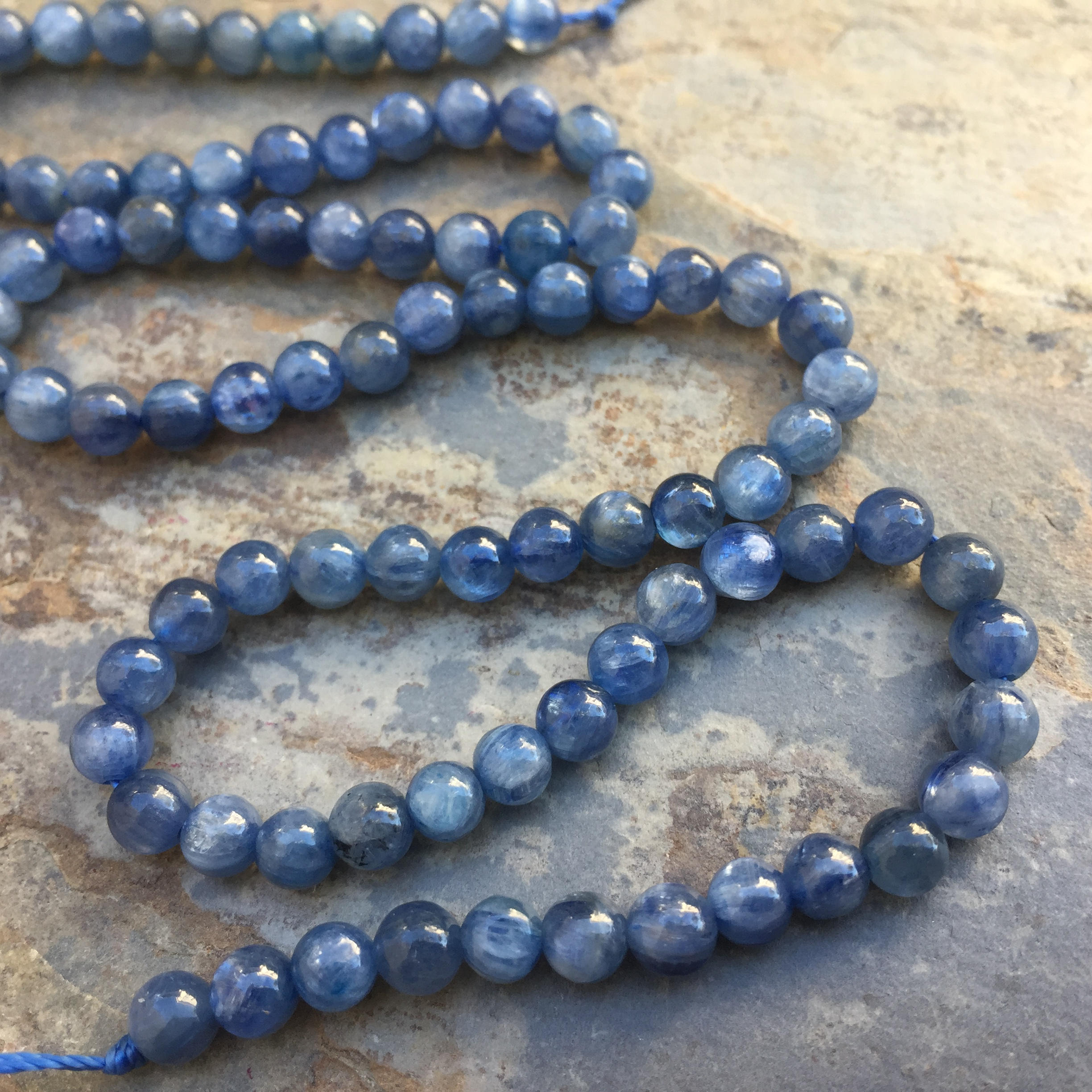 Round Kyanite Beads, 4.5 Mm, 16 Inch Strand