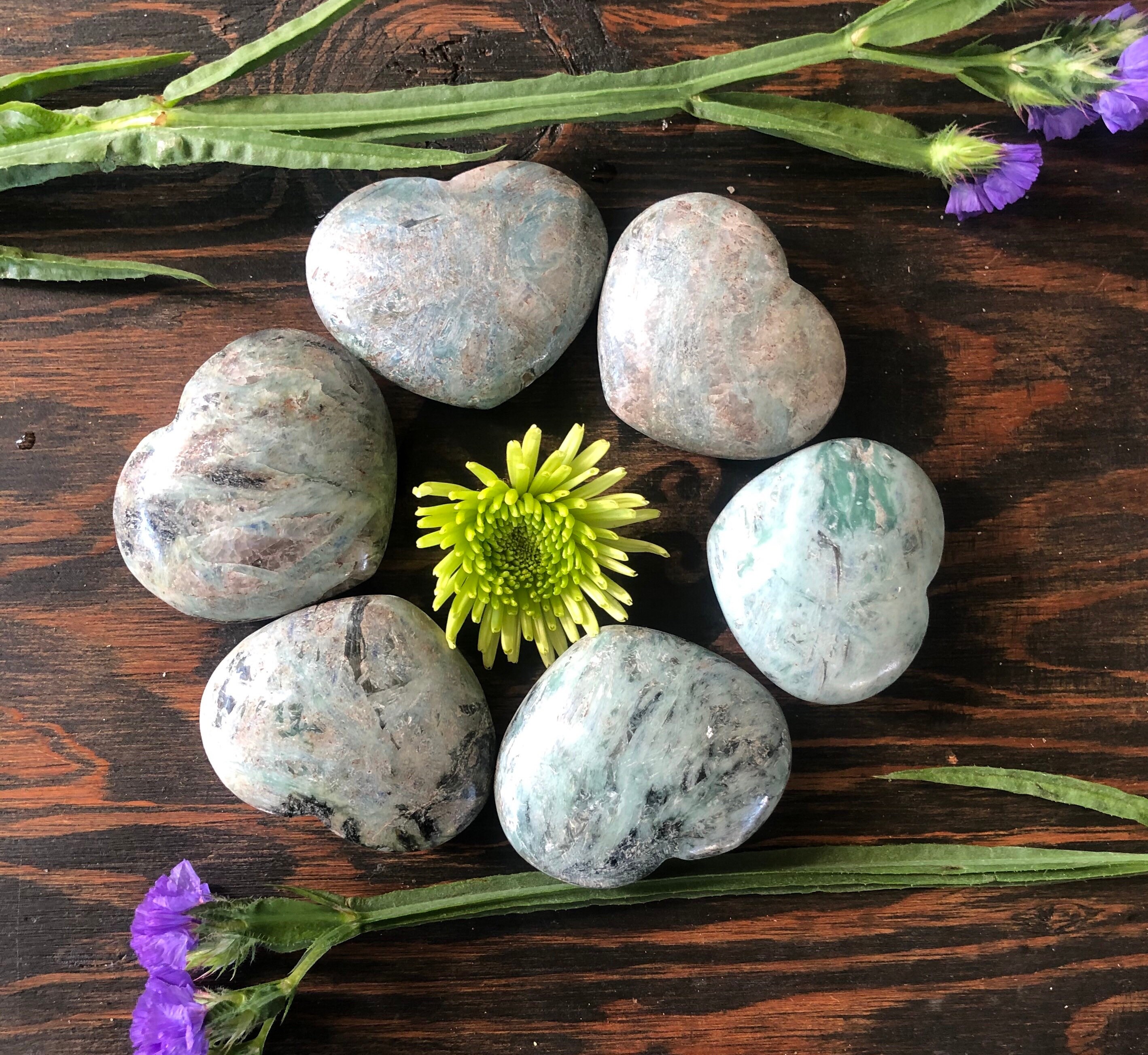 Blue Green Kyanite Heart, Qty. 1