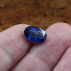 Royal blue Kyanite loose stone 3.13ct Natural oval faceted gemstone 7x11mm