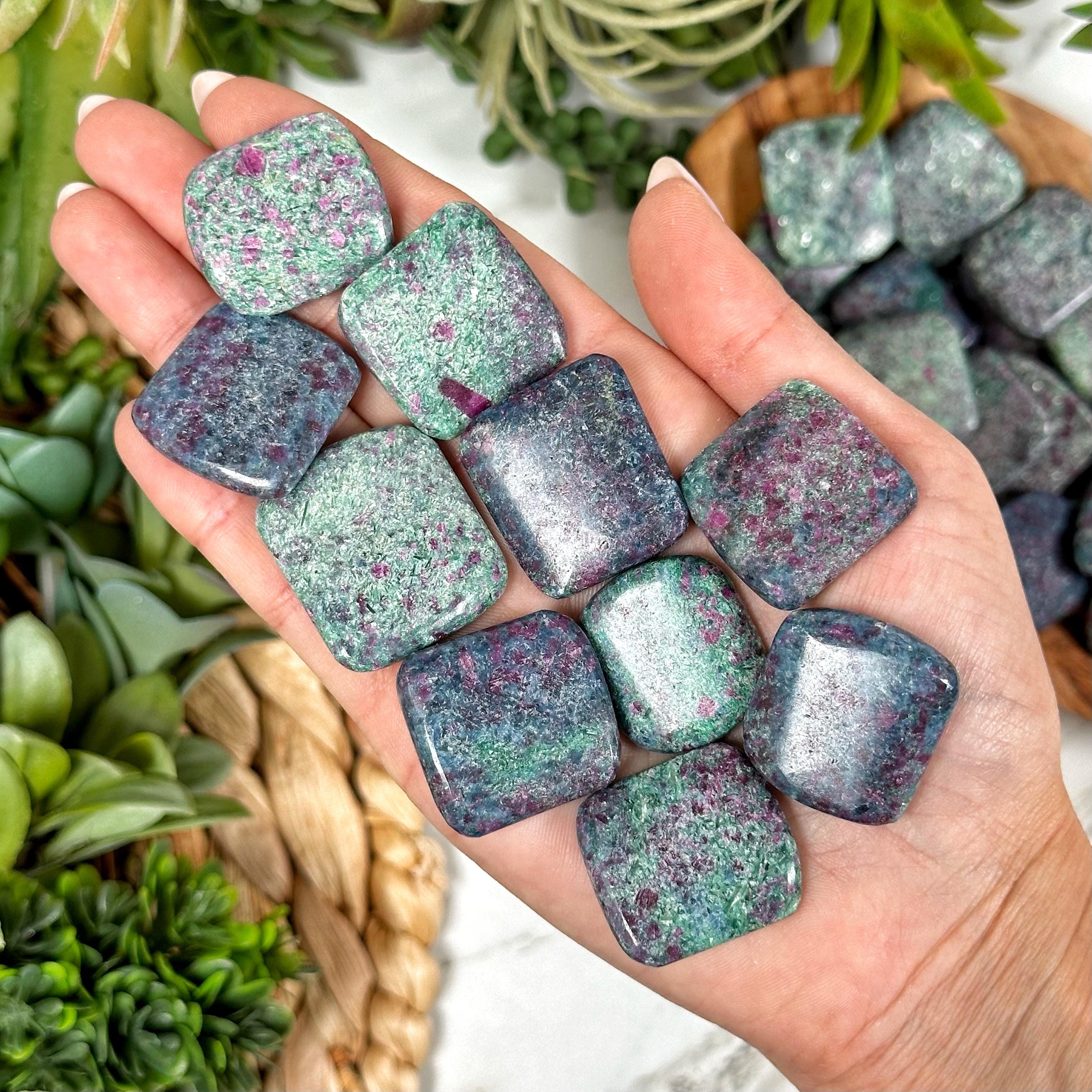 Ruby Fuchsite & Kyanite Tumble | S, L | - No. 438 (polished Crystal Pocket Stone, Throat Chakra, Love)