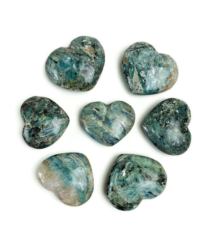 Xl Blue Kyanite Crystal Heart: Polished Tumbled Gemstone