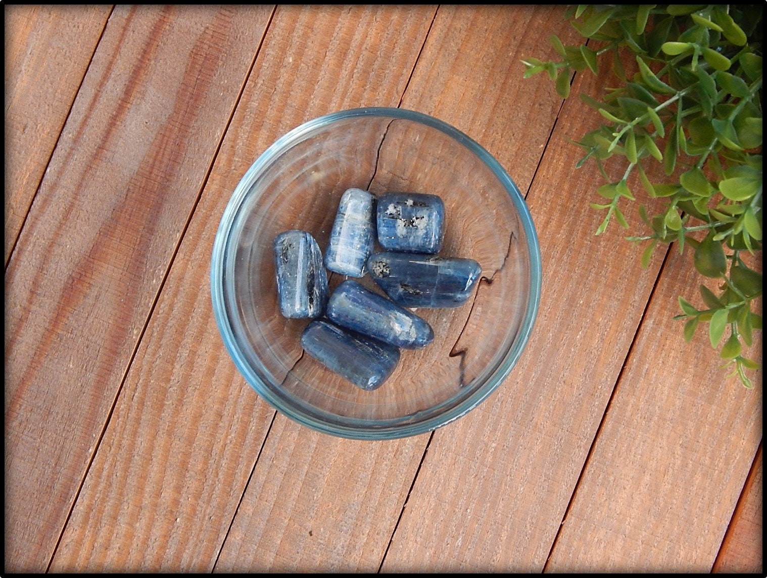 Tumbled Kyanite