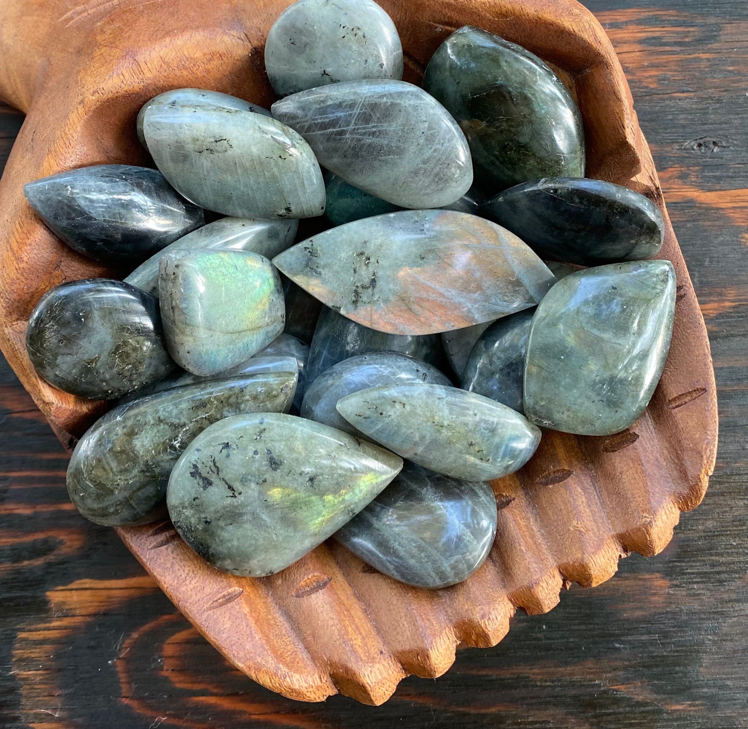 Labradorite Palm Stone, Labradorite Pocket Palm, Labradorite Cabochon, Qty. 1 Labradorite Palm Stone, Labradorite Pocket Palm, Labradorite Cabochon, Qty. 1