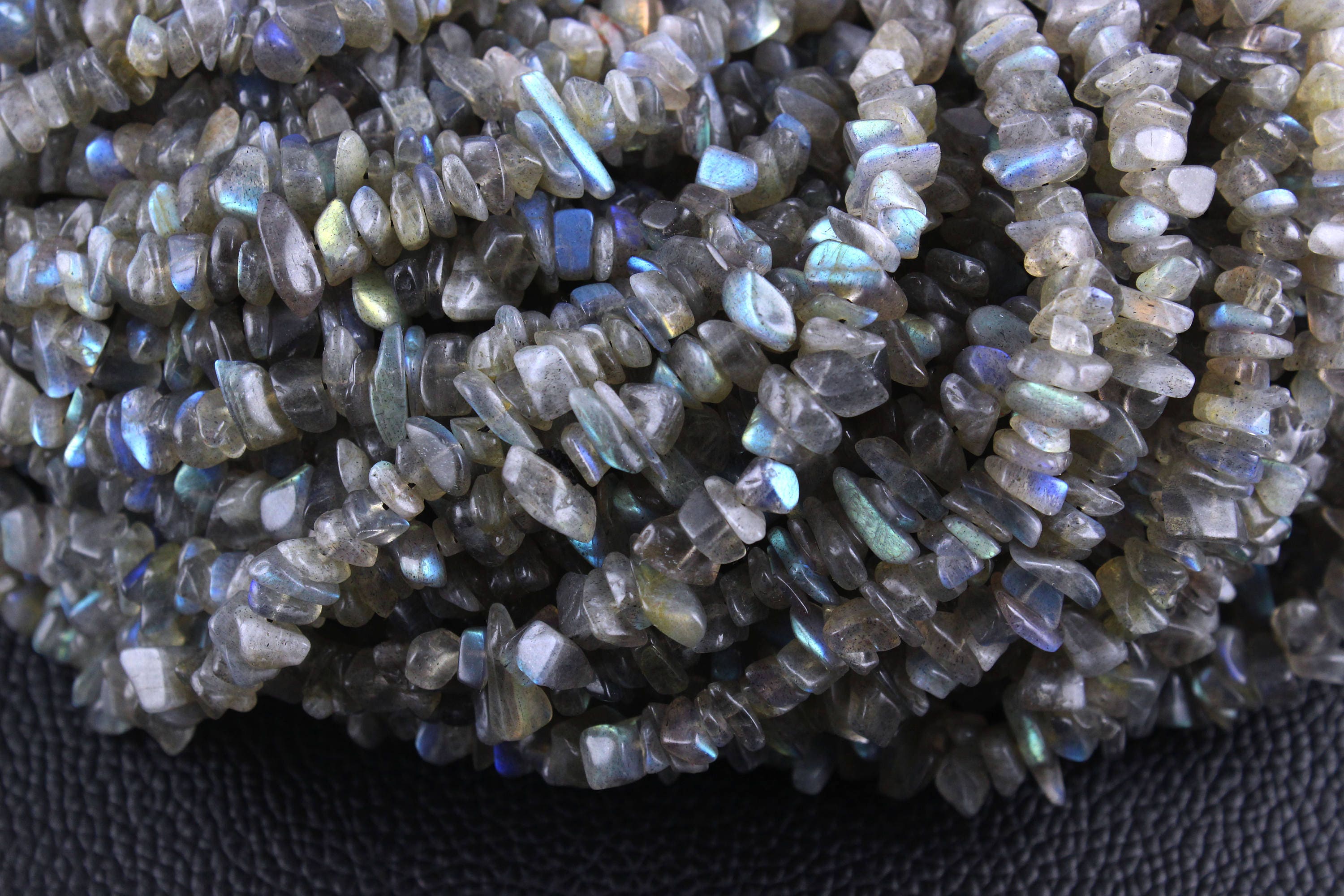 16" Natural Labradorite Chip Beads: 5-8mm Polished Gemstone Jewelry Making 16" Natural Labradorite Chip Beads: 5-8mm Polished Gemstone Jewelry Making