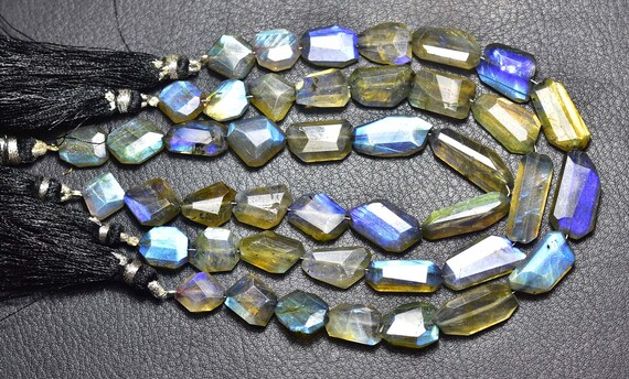 Blue Flashes Labrodorite Nuggets Beads - 8 Inches - Natural Faceted Labradorite Blue Flash Nuggets Strand - Size Is 12-18 Mm #400