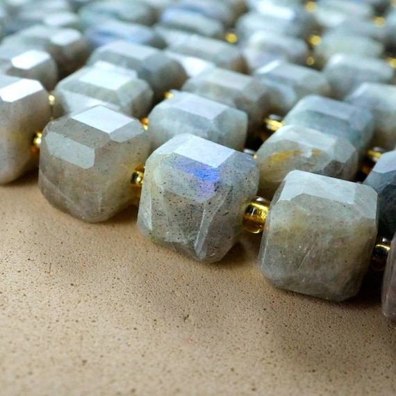 Labradorite Beads (cube)(faceted)(8mm)(15"strand)