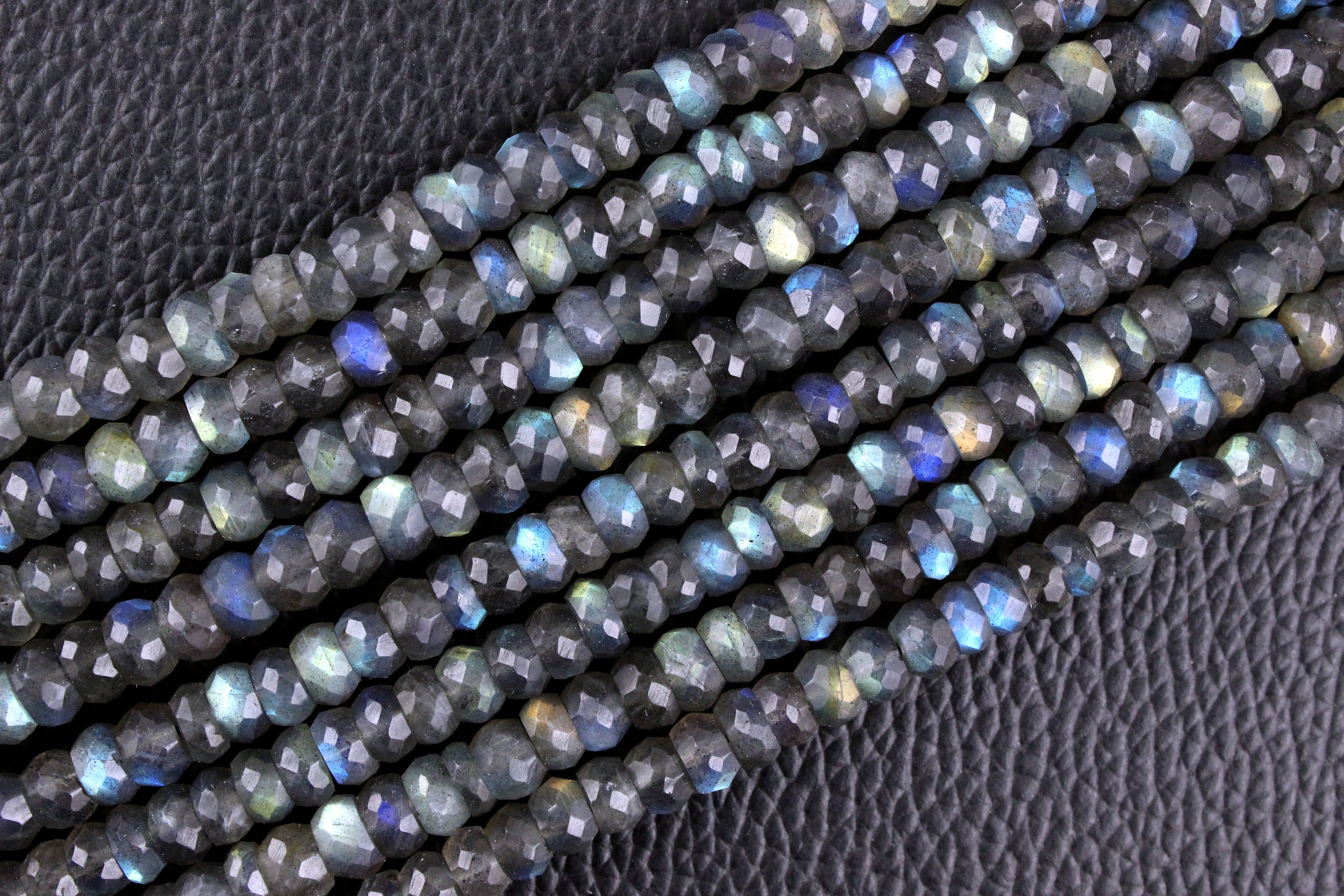Faceted Labradorite Rondelle Beads: Natural Gemstone Strand (5.5-6 Mm) Faceted Labradorite Rondelle Beads: Natural Gemstone Strand (5.5-6 Mm)