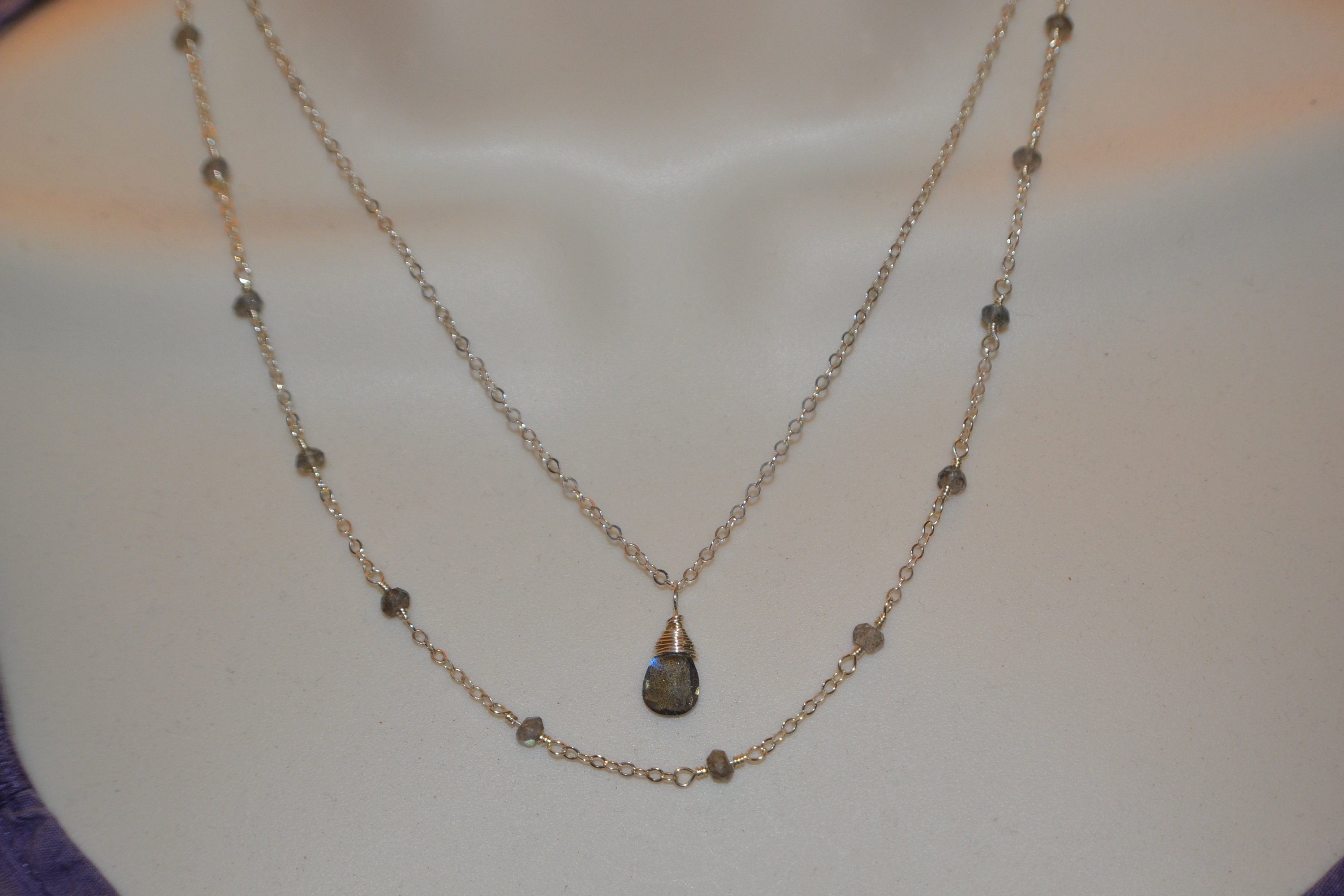 Labradorite Necklace In Sterling Silver, 14k Gold / / Layered Gemstone Necklace / / Minimalist Labradorite / / Delicate Labradorite / / Bohochic
